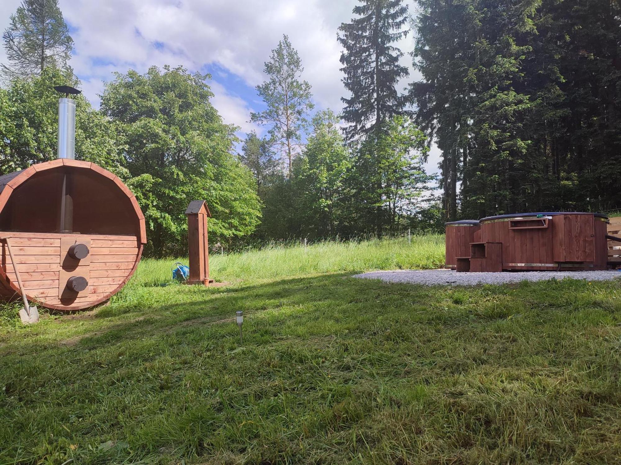Forrest Glamp Hotel Mieroszow Exterior foto